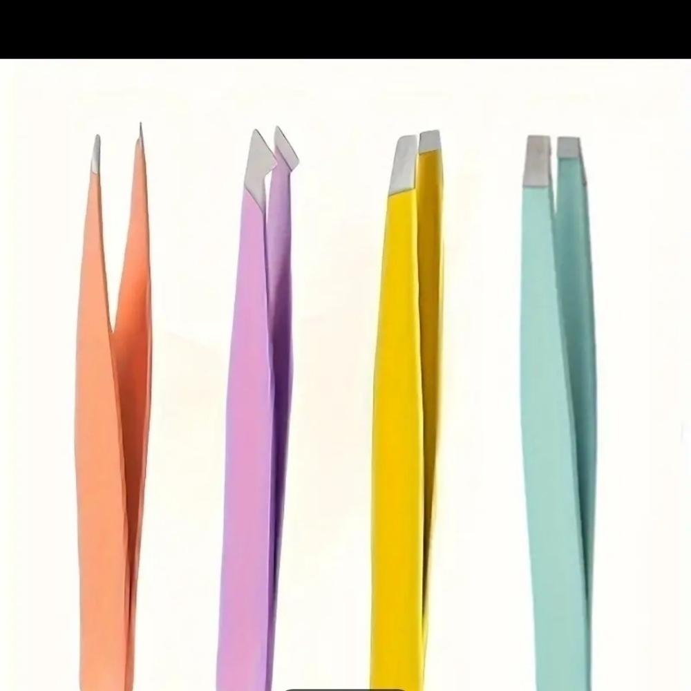 NWOT Multi-Colored Tweezer Set